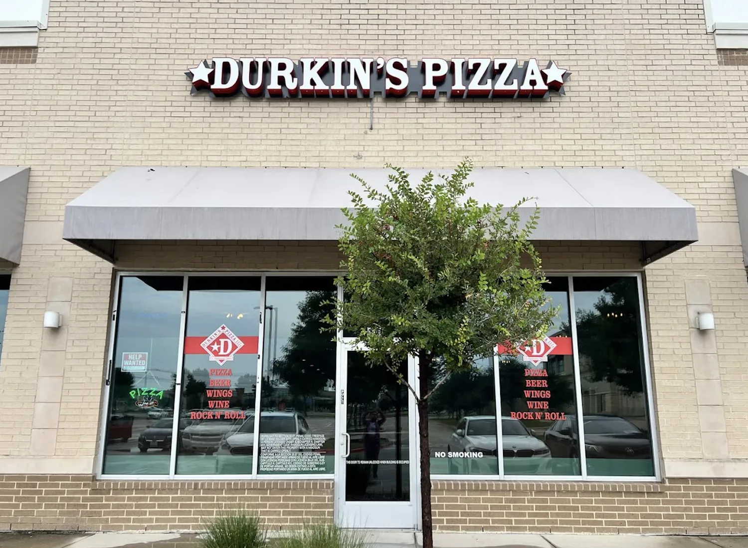 Why Durkin's Pizza is Known as the Best Pizza in Frisco